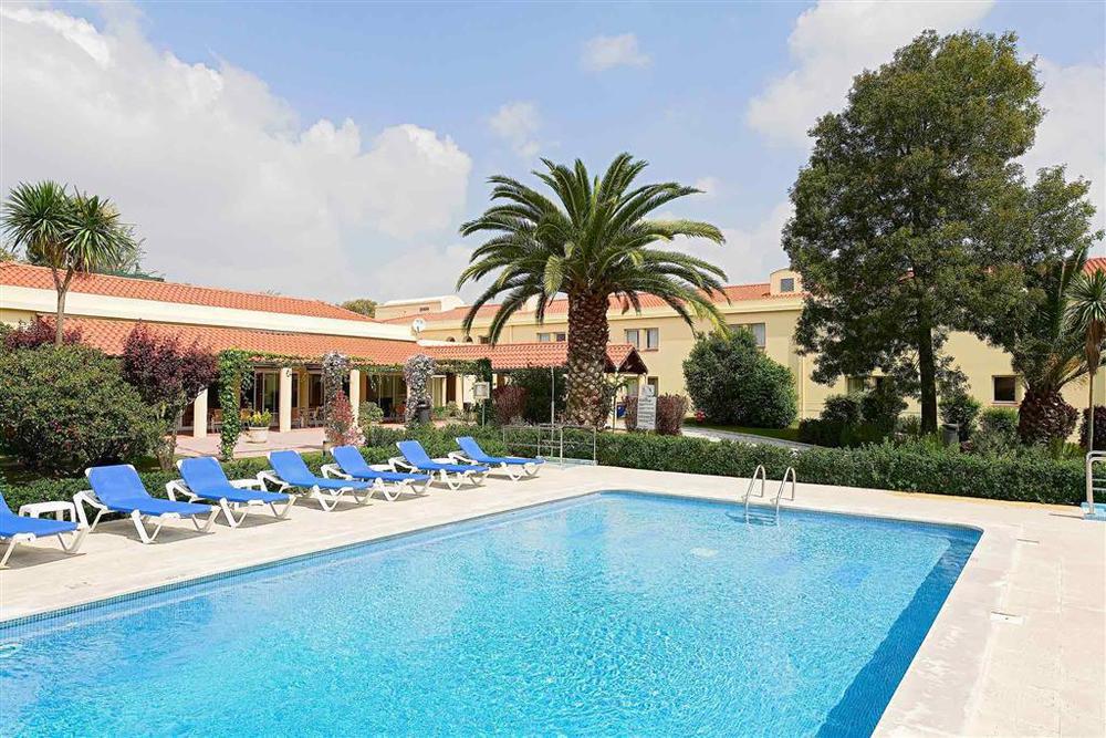 Hotel ibis Setubal Bagian luar foto